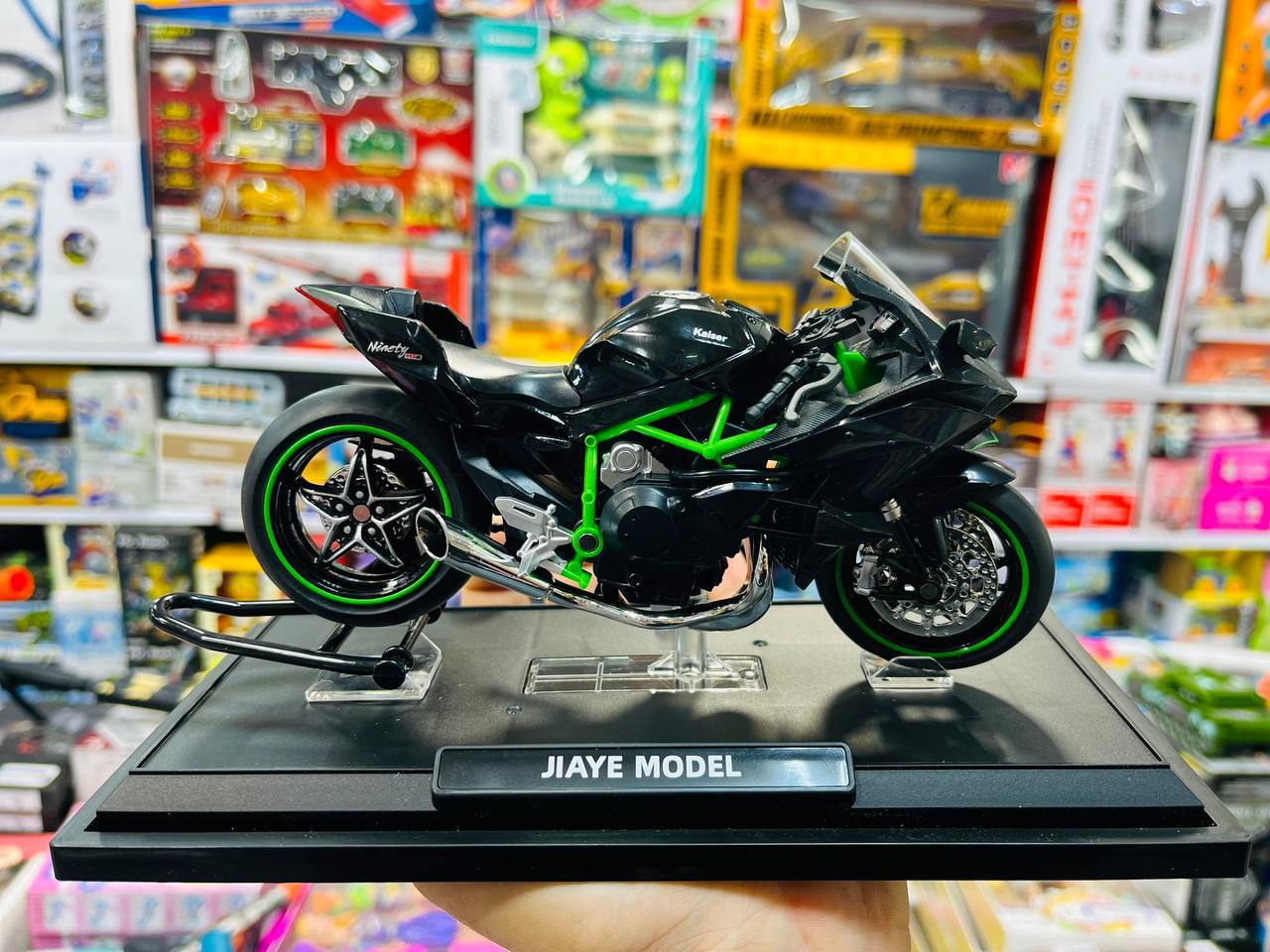 ماکت موتور کاوازاکی H2R آیتم JIAYE 12023 — تصویر ۴