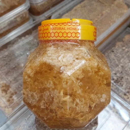 عسل مومی سرپولک (زابرس) درمانی اصل 1 کیلویی(خرید مستقیم از زنبوردار )ارسال رایگان با 2 میلیون خرید از غرفه
