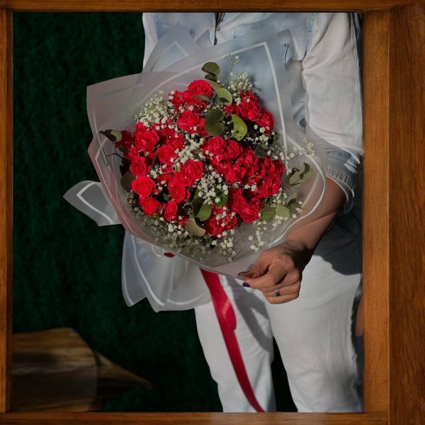 ارسال گل طبیعی برای لوازم قنادی در تهران