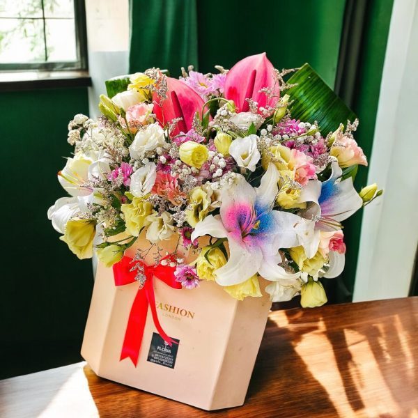 ارسال گل طبیعی برای پارک غرب تهران