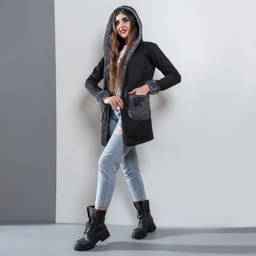 شنل زنانه مشکی خز طوسی مدل Venit — تصویر ۲