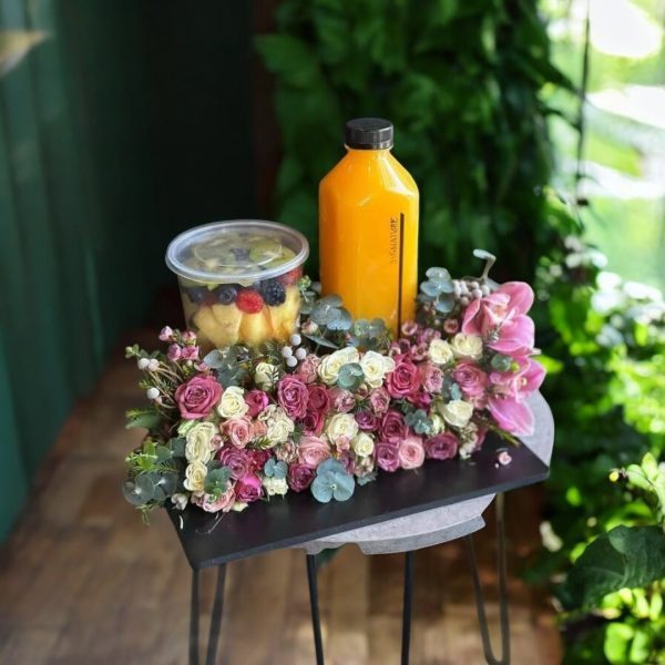 ارسال گل طبیعی برای صندوق بازنشستگی فرهنگیان تهران — تصویر ۲
