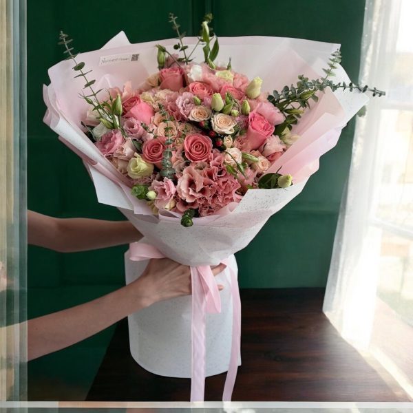 ارسال گل طبیعی برای مدرسه مهر هشتم تهران