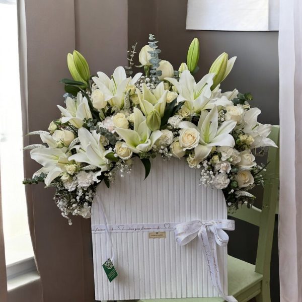 ارسال گل طبیعی برای مدرسه همت تهران