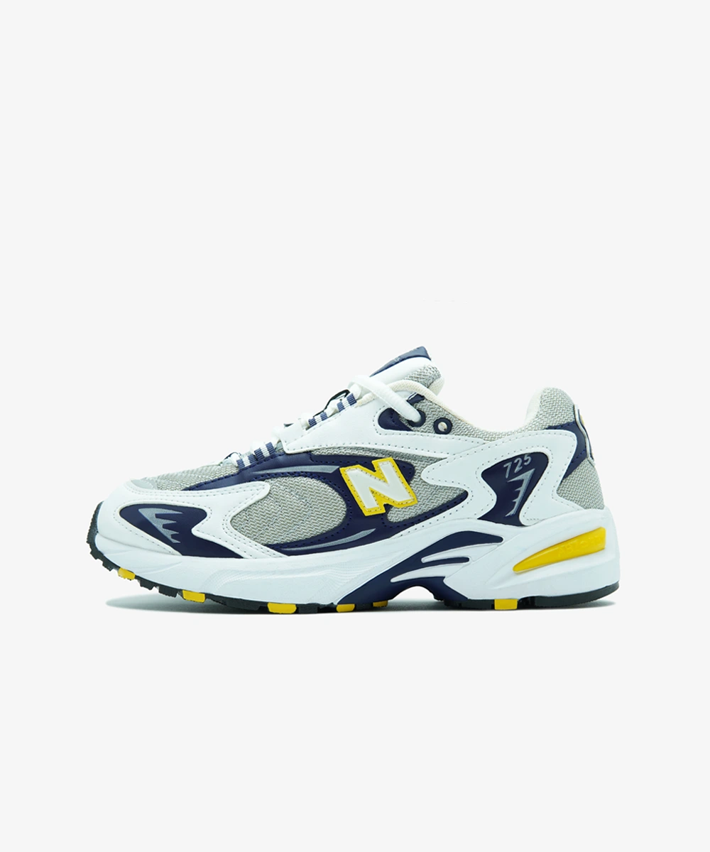 کتونی ورزشی نیوبالانس ۷۲۵ NewBalance