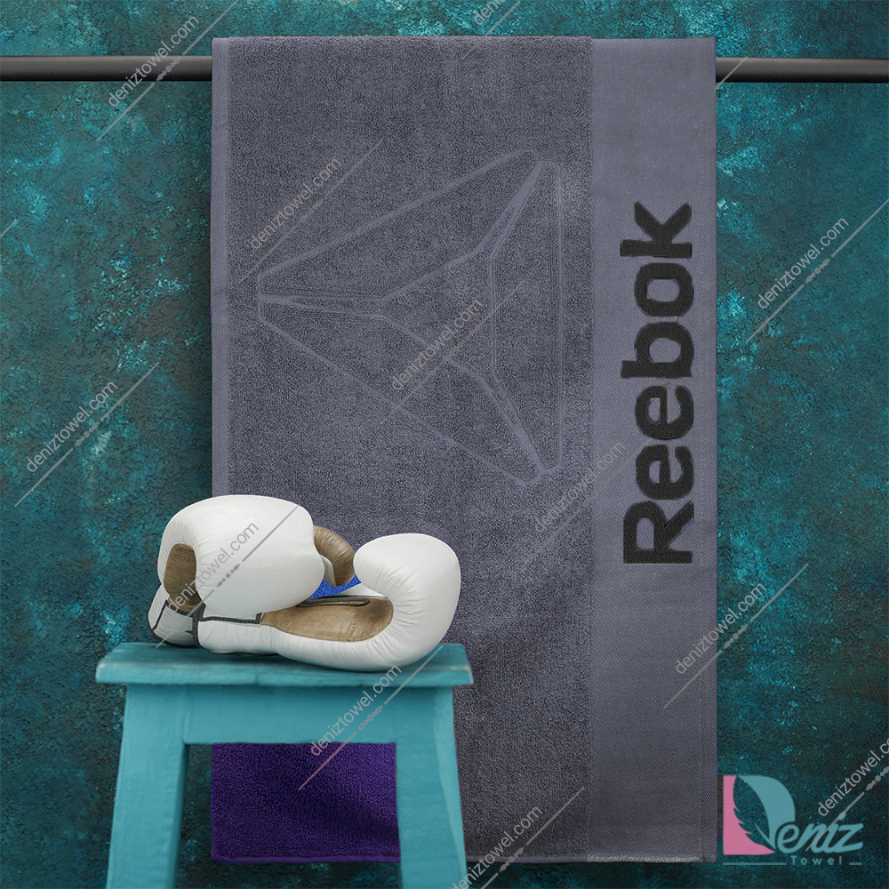 حوله ورزشی Reebok طوسی تیره بزرگ — تصویر ۲