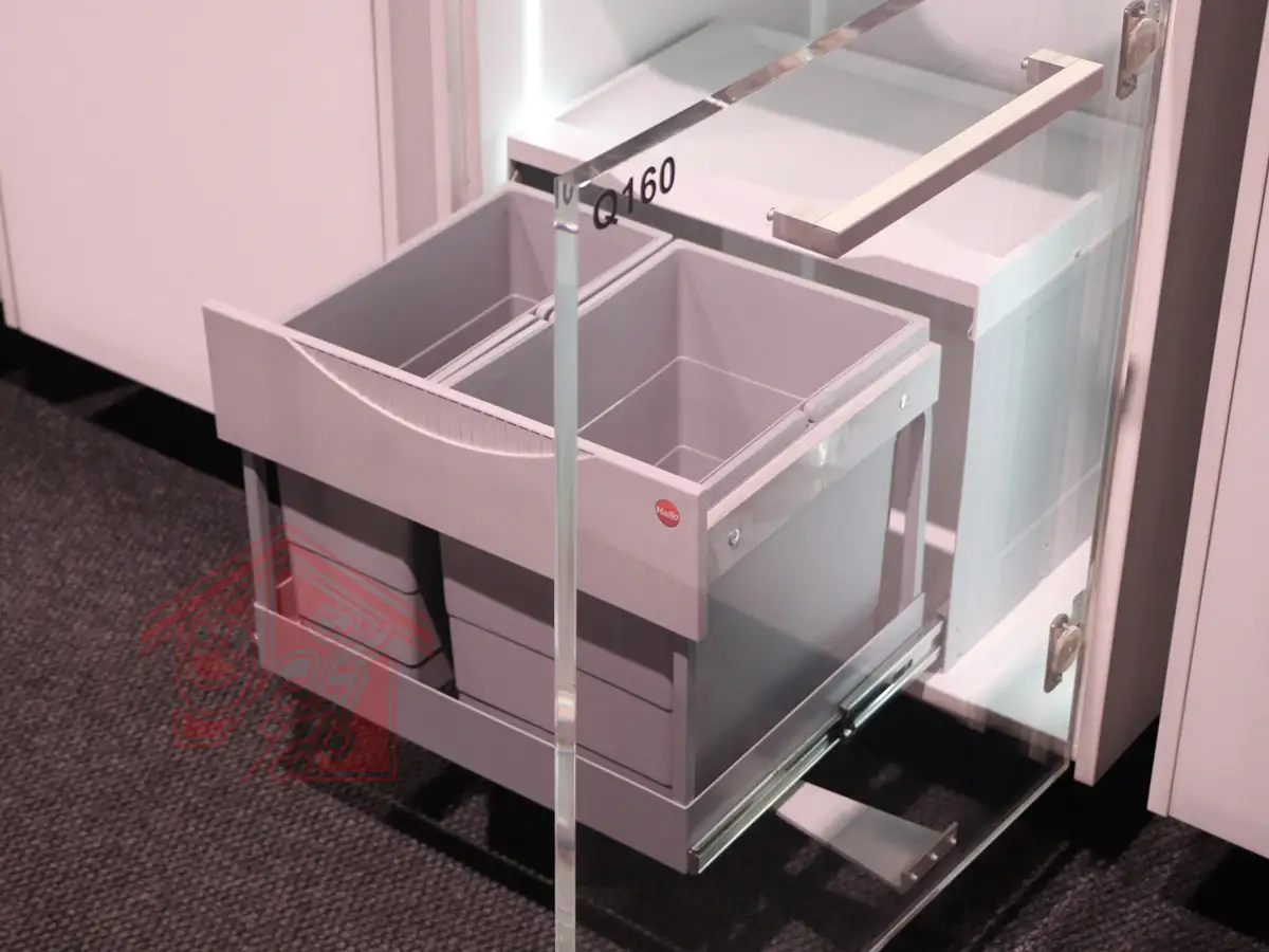 سطل آشغال کابینتی ریلی تاندم هایلو Q160 — تصویر ۵