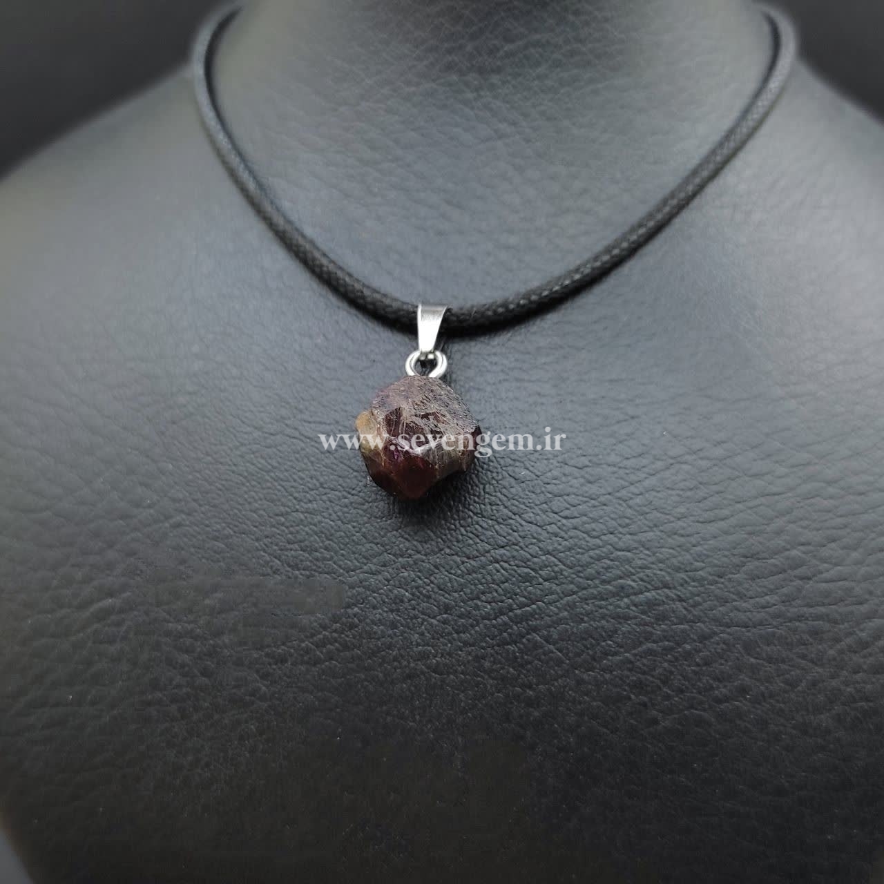 گردنبند تک بلور گارنت سرخ (کدB156) — تصویر ۳