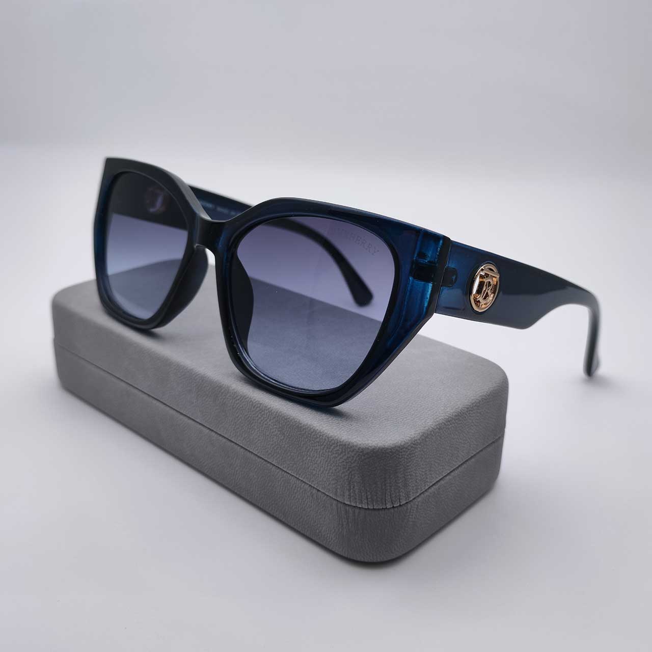 عینک آفتابی زنانه بربری کد Burberry 88009 — تصویر ۶