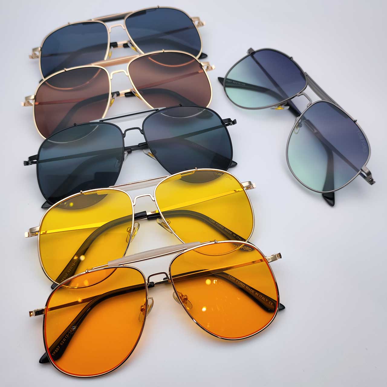 عینک آفتابی تام فورد کد Tom Ford 557
