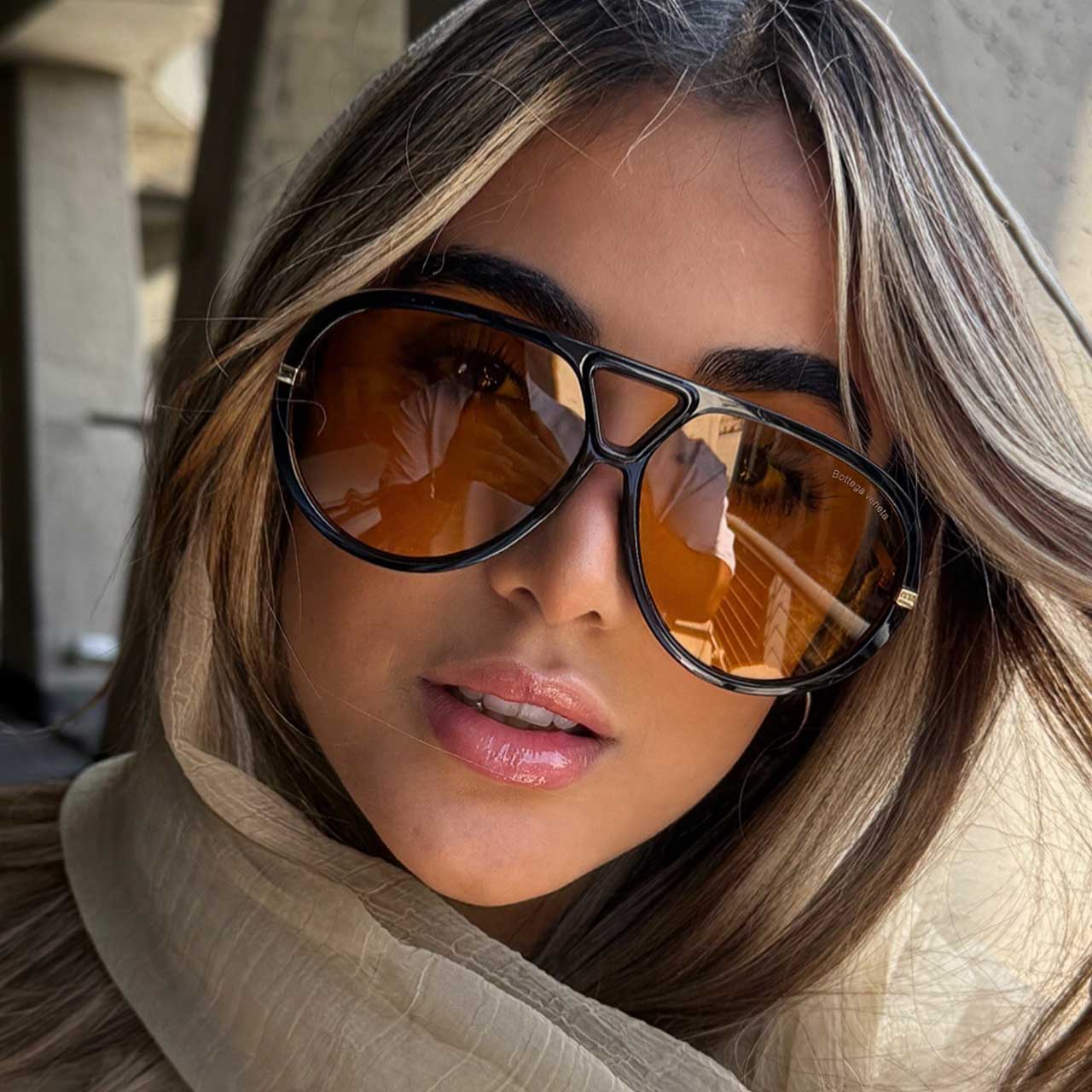 عینک آفتابی بوتگا ونتا کد Bottega Veneta 86143 — تصویر ۳