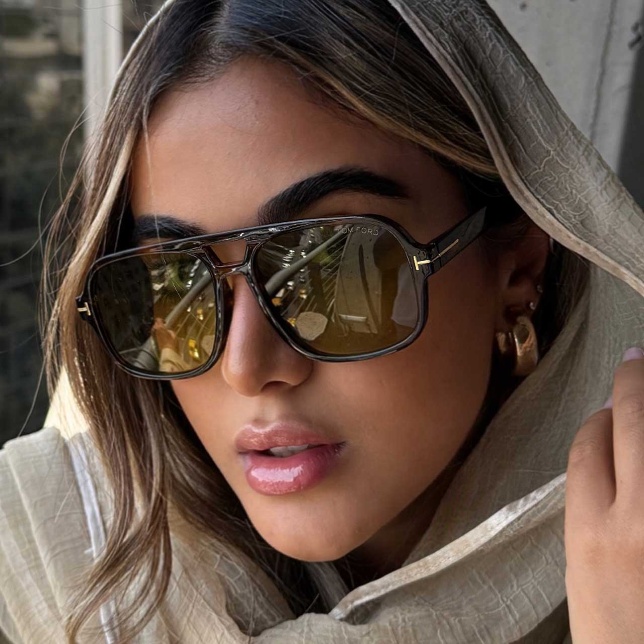 عینک آفتابی تام فورد کد Tom Ford 89226 — تصویر ۳