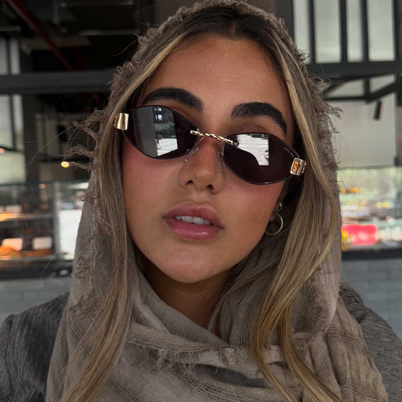 عینک آفتابی سلین کد Celine FL2 — تصویر ۴
