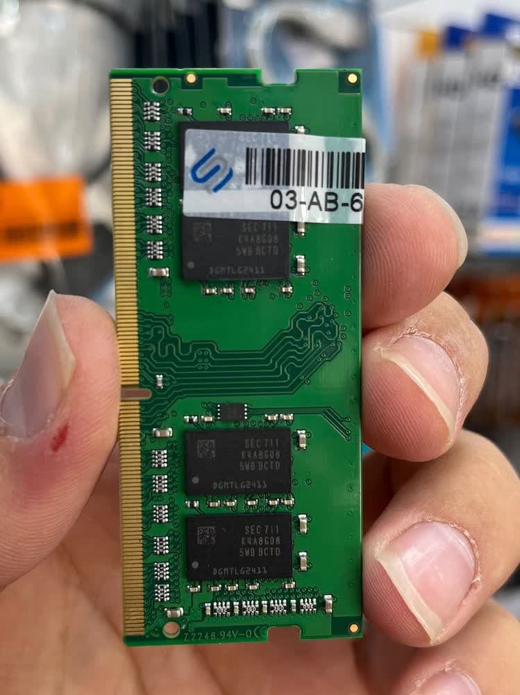 رم لپ تاپ DDR4 – PC4 ظرفیت 8 گیگابایت فرکانس 2133 برند سامسونگ