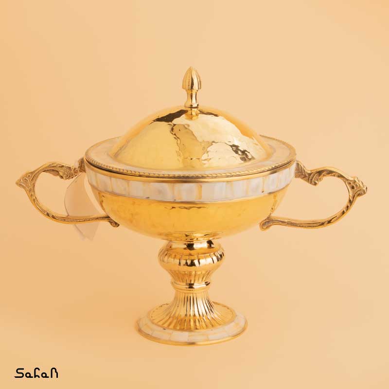 شکلات خوری برنج و صدف چکشی دسته دار