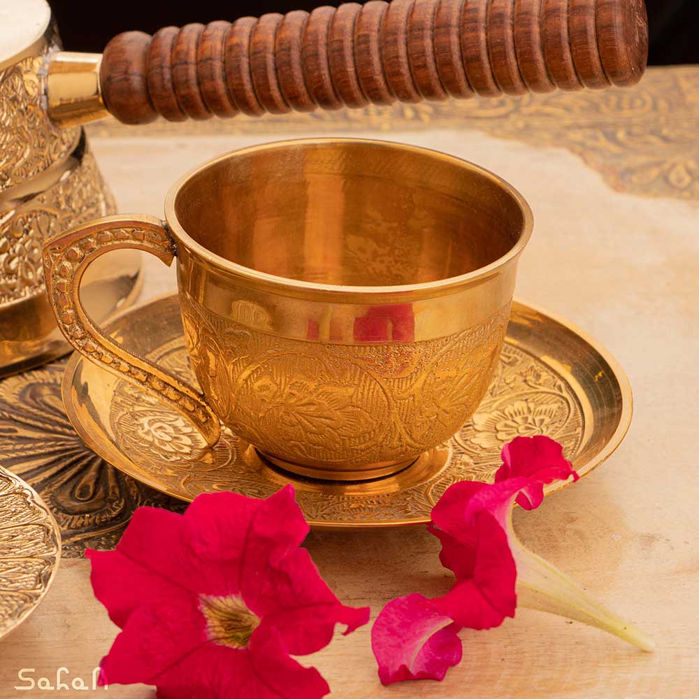 ست قهوه خوری برنجی طلایی کد 399 — تصویر ۴