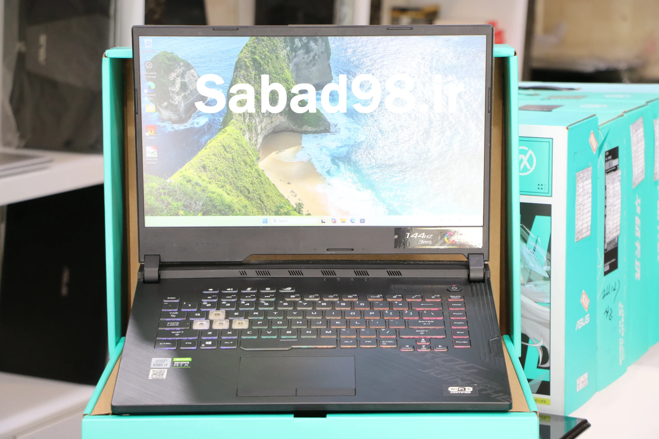 لپ تاپ Asus ROG Strix G512 i7 10875H | 16GB | SSD 512GB | RTX 2060 6GB | 15.6 inch FHD + Box