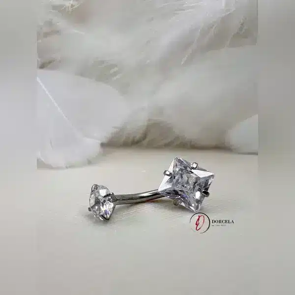 پیرسینگ ناف لوزی نگینی