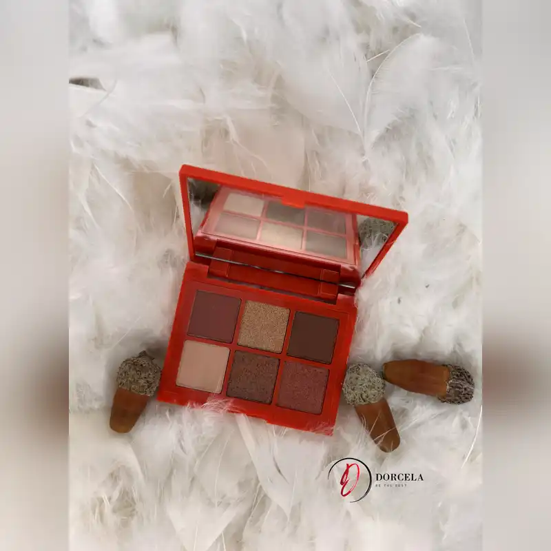 پالت سایه چشم 6 رنگ اسنس مدل Bronzed this way