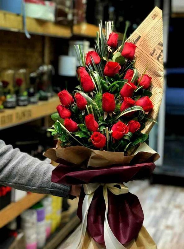 دسته گل رز ایرانی — تصویر ۲