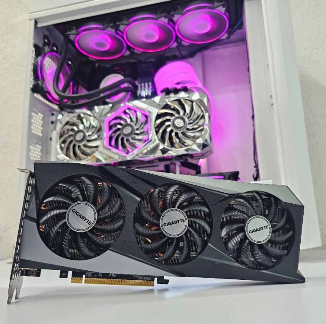 کارت گرافیگ GIGABYTE RTX 3070 GAMING OC 8GB استوک | نکس جنریشن - تخصصی ترین قطعات گیمینگ و رندرGIGABYTE RTX 3070 GAMING OC 8GB استوک فوق‌العاده تمیز + کم کارکرد | نیوتک