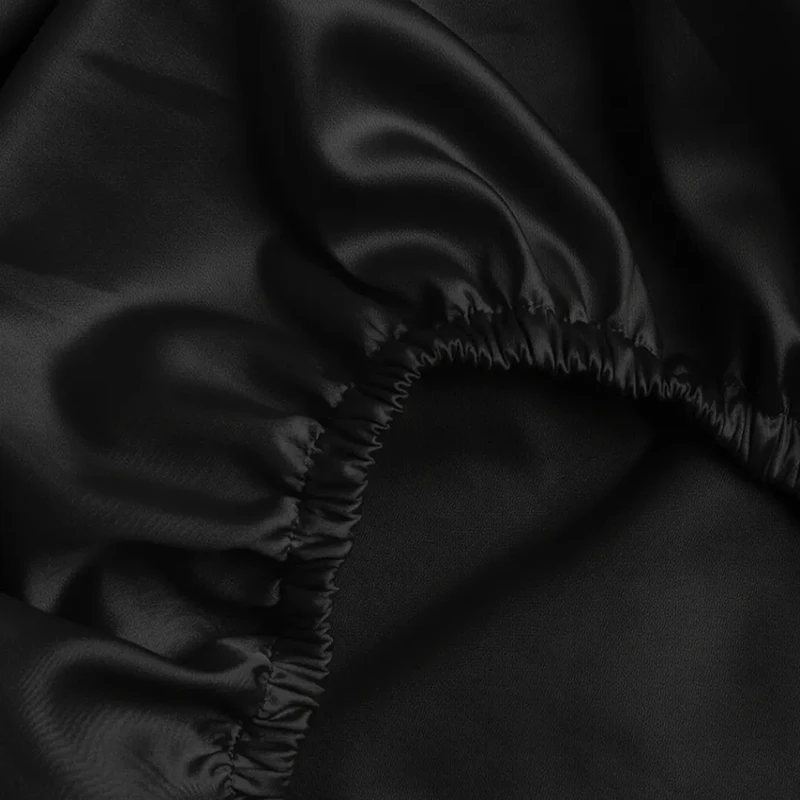 نیم ست ملحفه مشکی — تصویر ۳