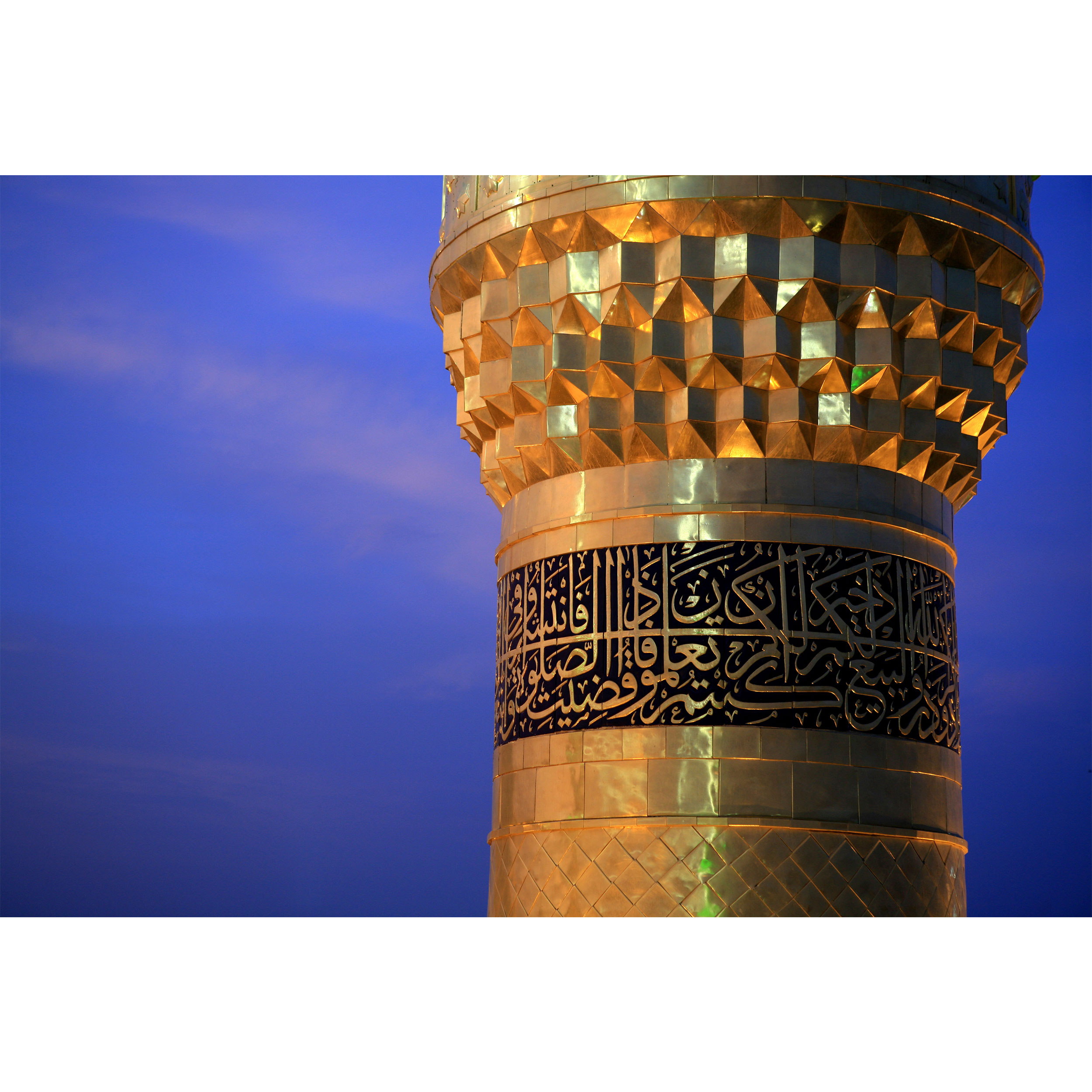 تابلو شاسی طرح گلدسته حرم امام حسین مدل T2408 — تصویر ۲