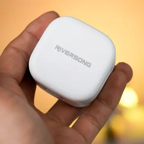 شارژر دیواری Riversong مدل PowerKub G35 AD107 — تصویر ۵