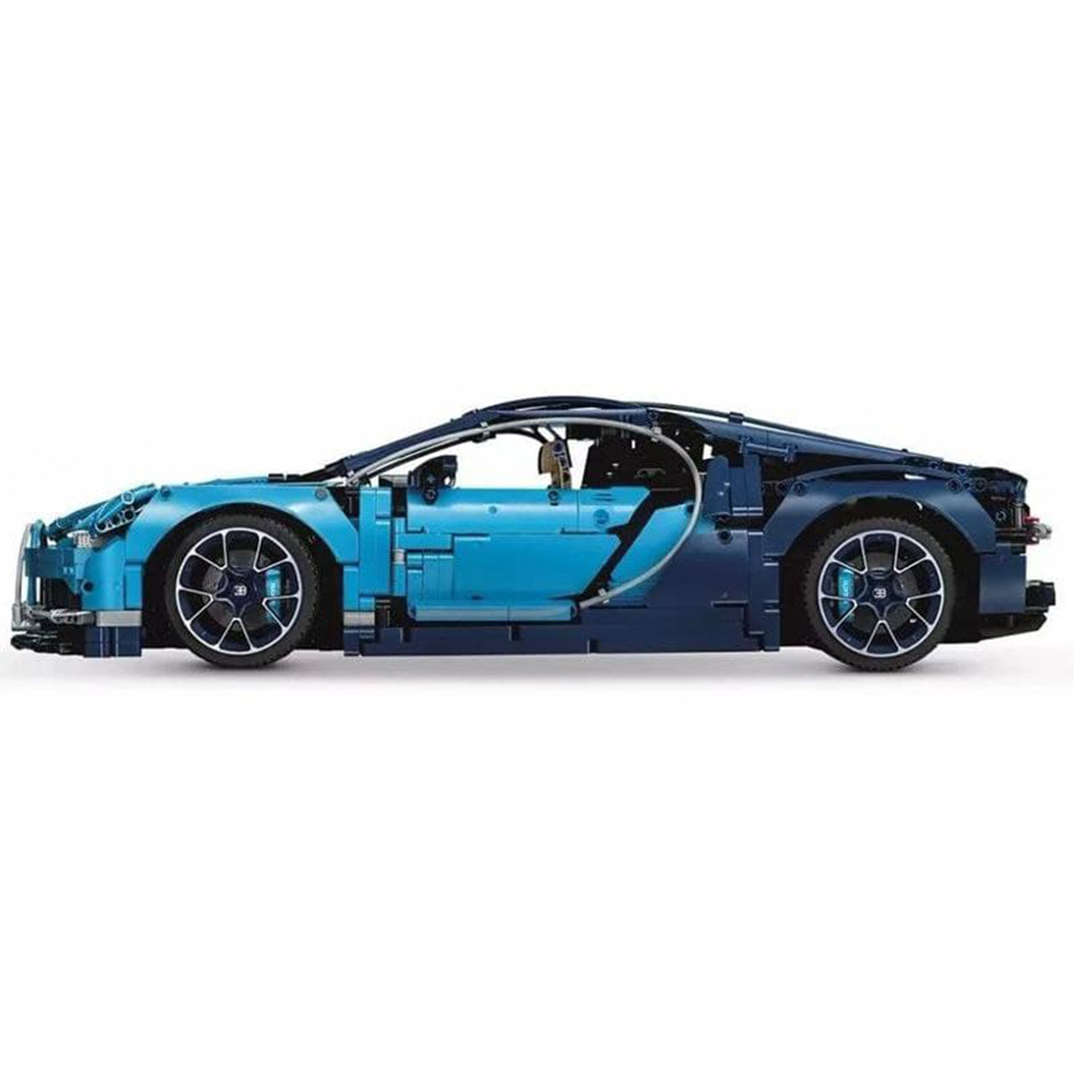 لگو مدل بوگاتی شیرون buggati chiron کد lepin 19002 — تصویر ۴
