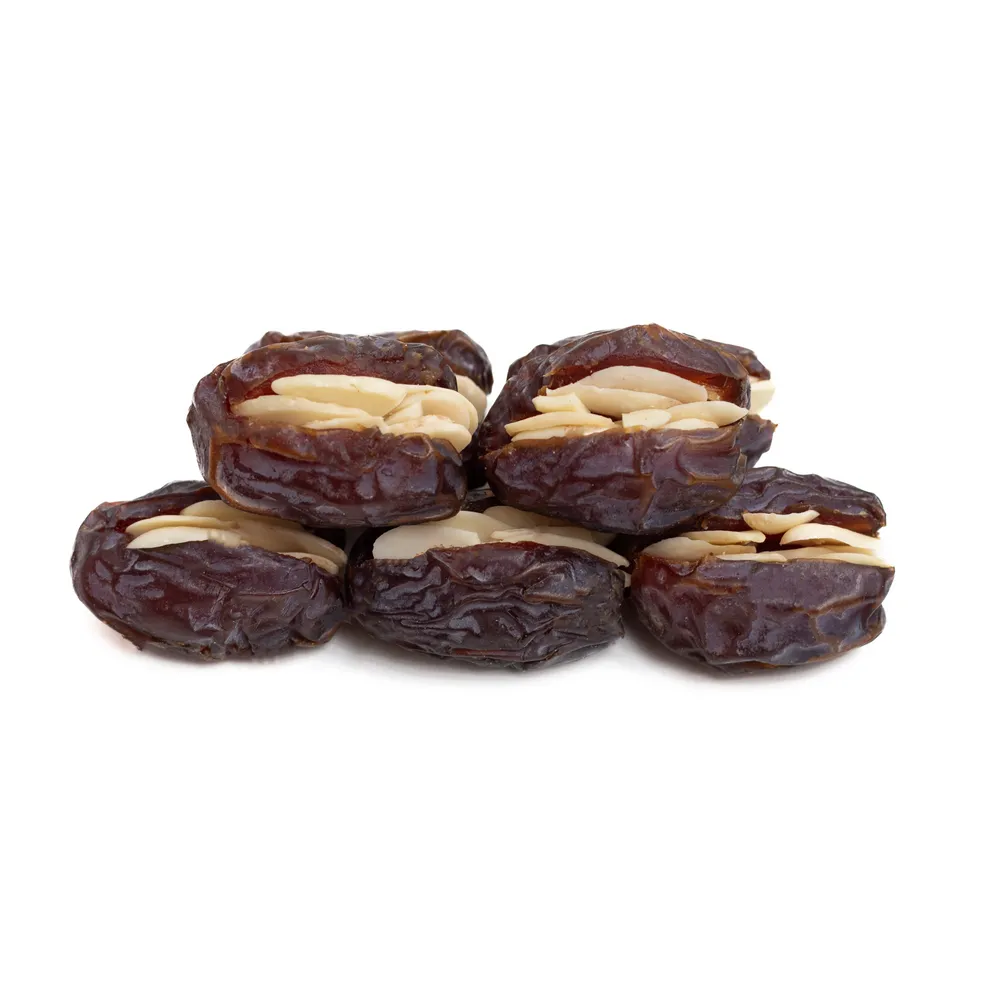 خرما با مغز بادام پرک
