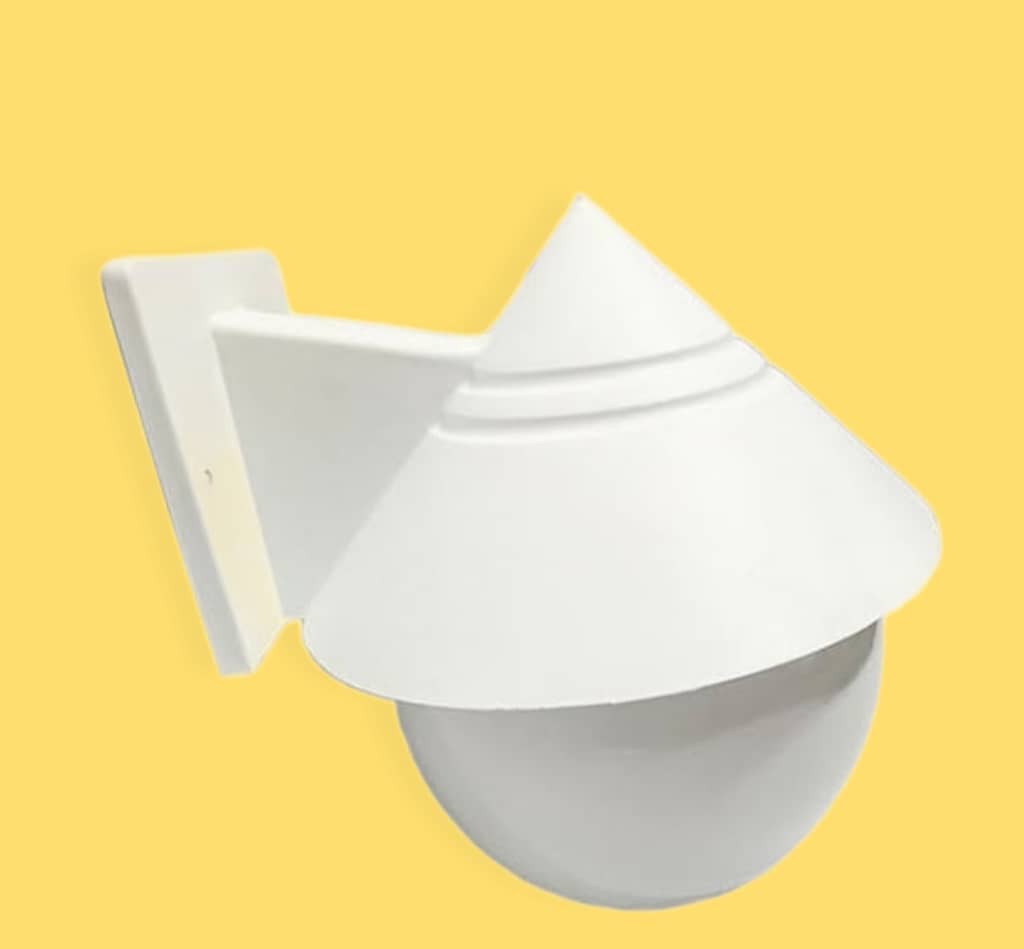 چراغ حیاطی دیواری پلاستیکی وارونه — تصویر ۴