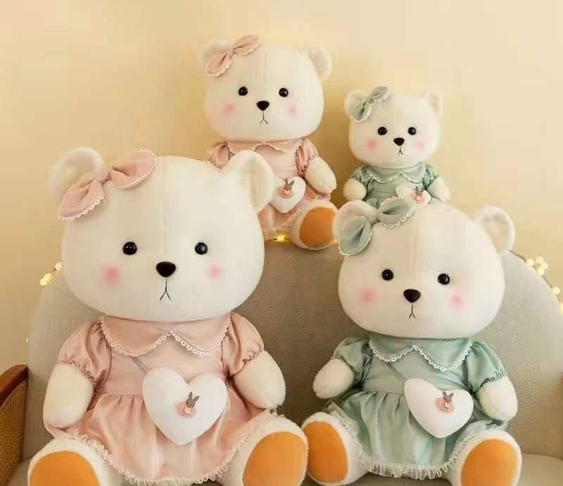 عروسک خرس گردن بند قلبی