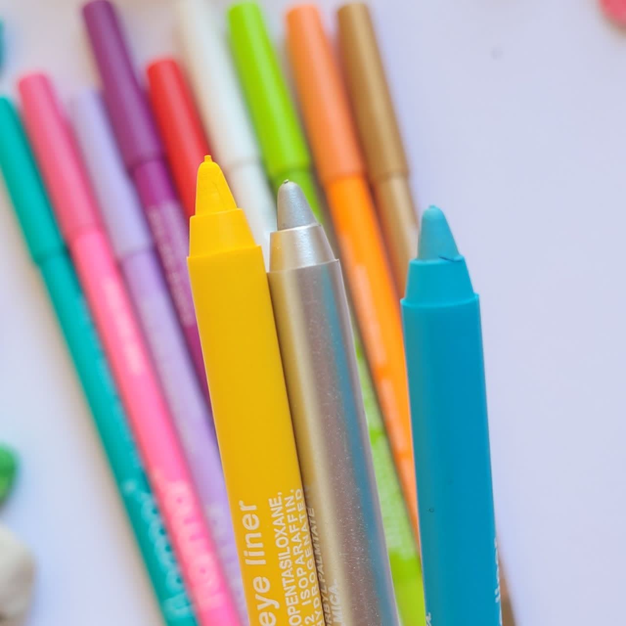 خط چشم رنگی ضدآب پاستیلی فلورمار | Flormar Colored Eyeliner — تصویر ۶