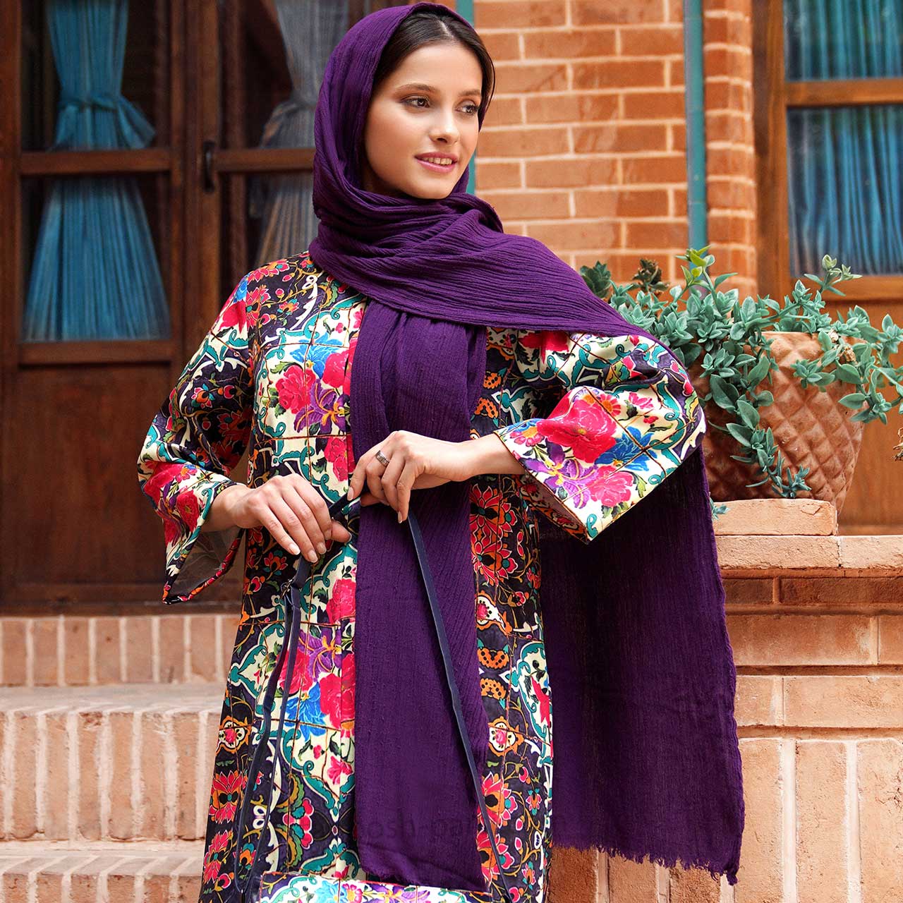 شال نخی زنانه ساده — تصویر ۶