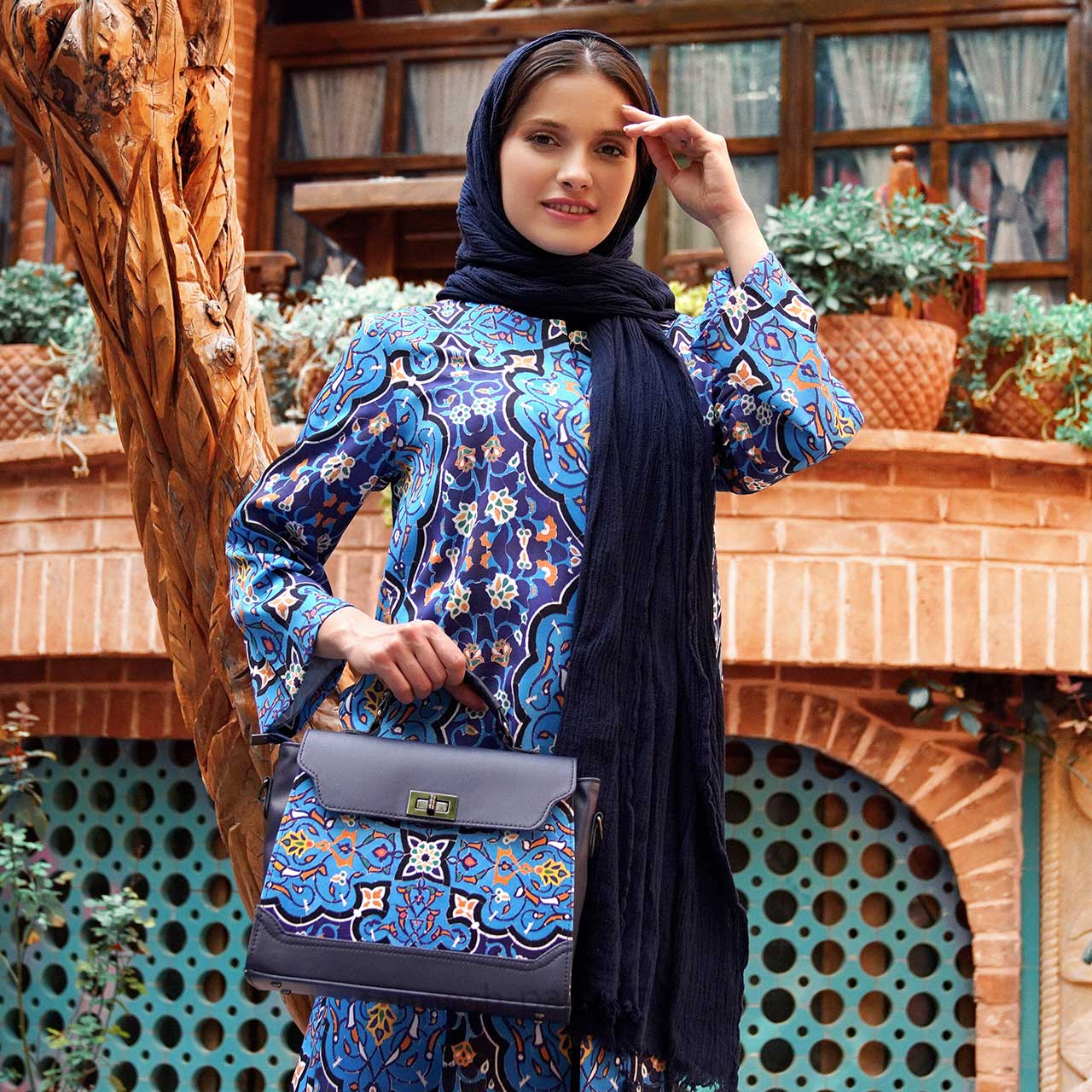 شال نخی زنانه ساده — تصویر ۴