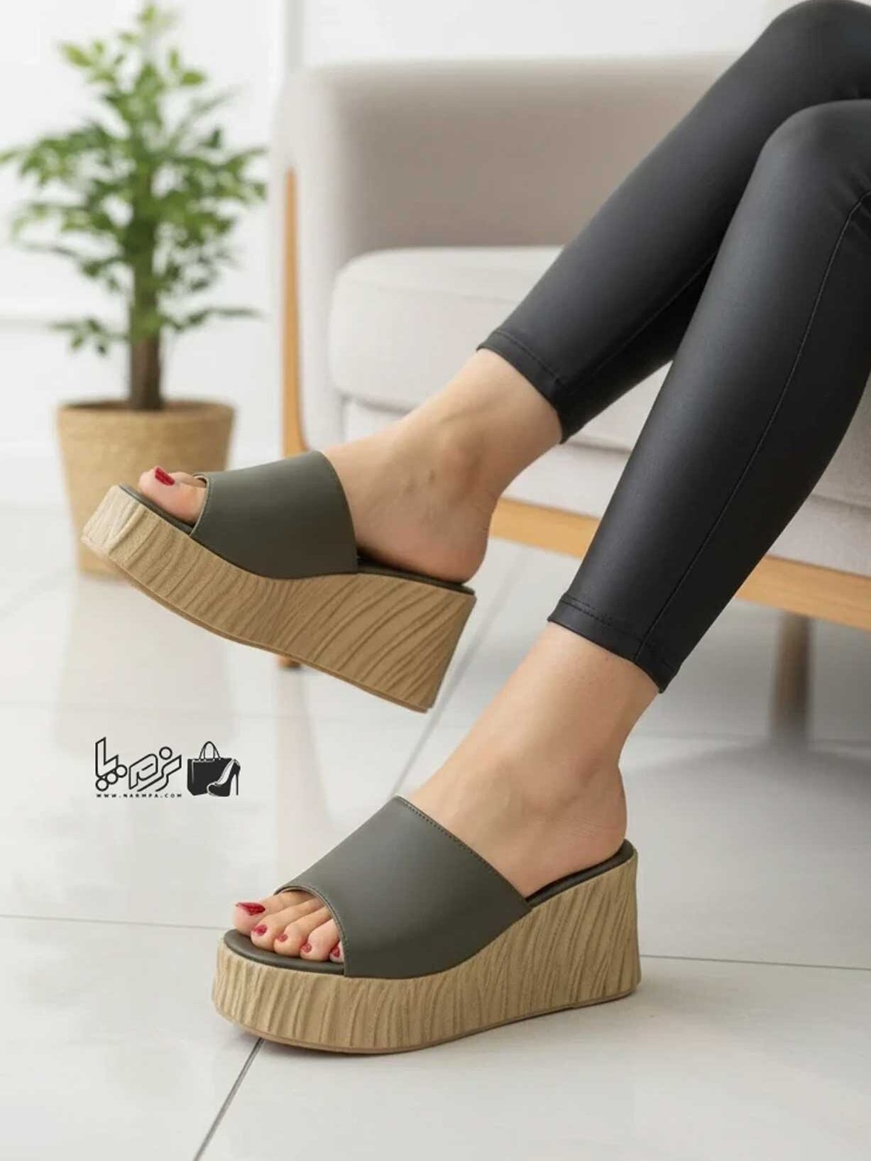 صندل لژدار طبی سرنا — تصویر ۳