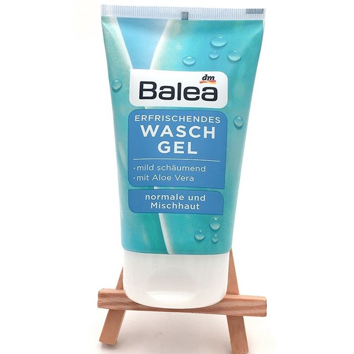 ژل شستشوی صورت پاکسازی عمیق و آبرسان آلوئه ورا balea