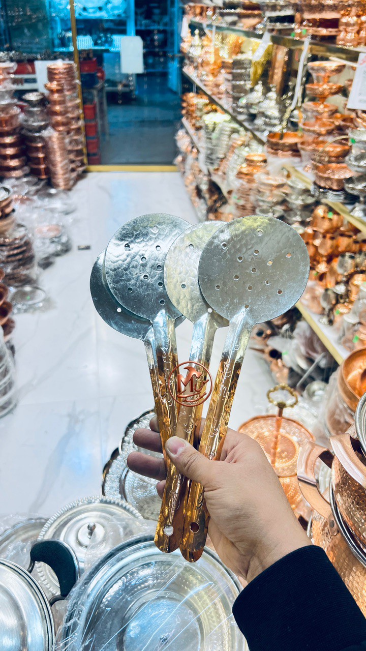 کفگیر مسی دو رنگ — تصویر ۲