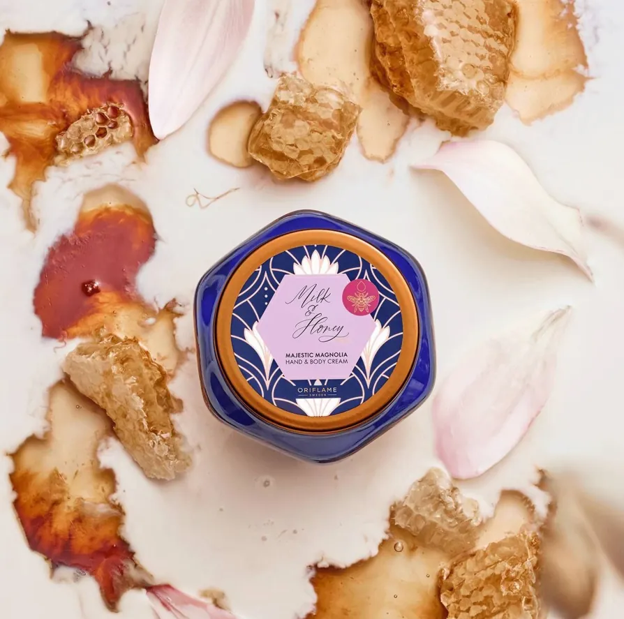 کرم دست و بدن شیر و عسل با رایحه مگنولیا اوریفلیم Milk & Honey Majestic Magnolia Hand & Body Cream