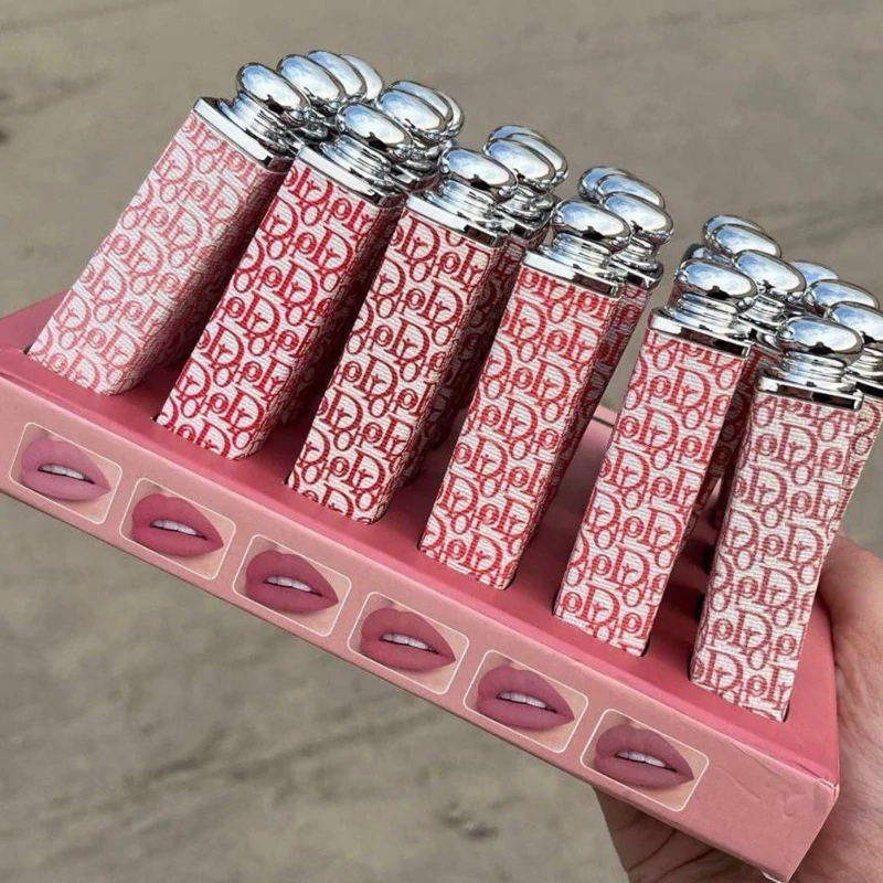 رژ لب جامد مات و مخملی دیور | Dior Velvet Matte Solid Lipstick — تصویر ۷