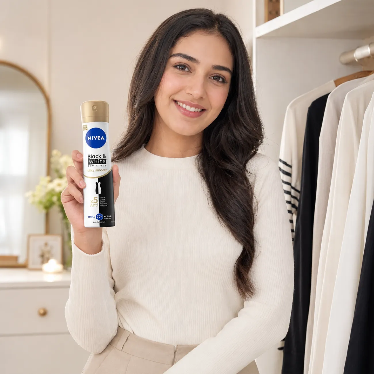 اسپری ضد تعریق زنانه نیوآ Nivea مدل Black &amp; White Silky Smooth حجم 150ml — تصویر ۳