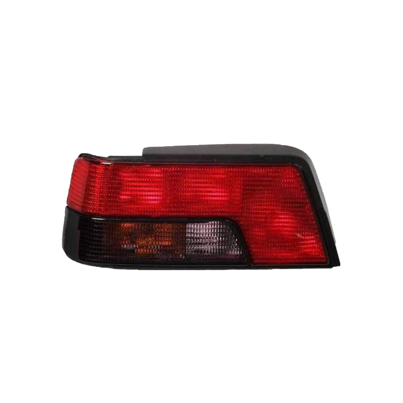 چراغ خطر عقب پژو 405 GLX شرکت مدرن