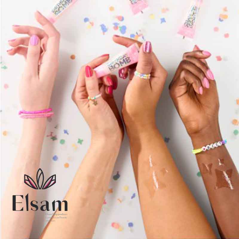 لیپ گلاس اسنس مدل برث دی بمب Birthday Bomb lip gloss for a luminous shine — تصویر ۴