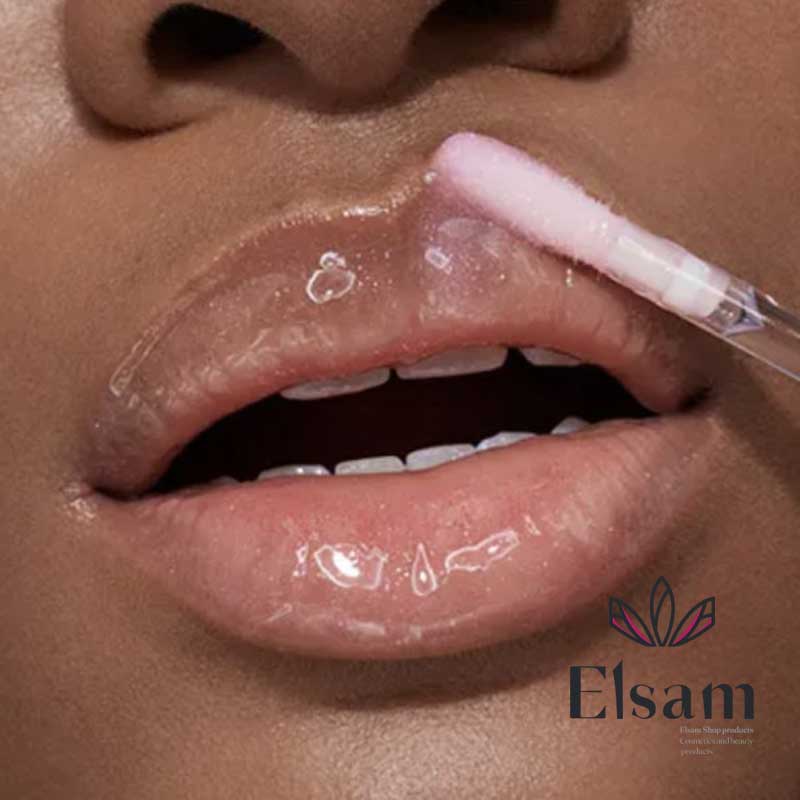 لیپ گلاس براق کننده و حجم دهنده کیکو DAYS IN BLOOM VOLUMIZING LIP SHINE — تصویر ۴