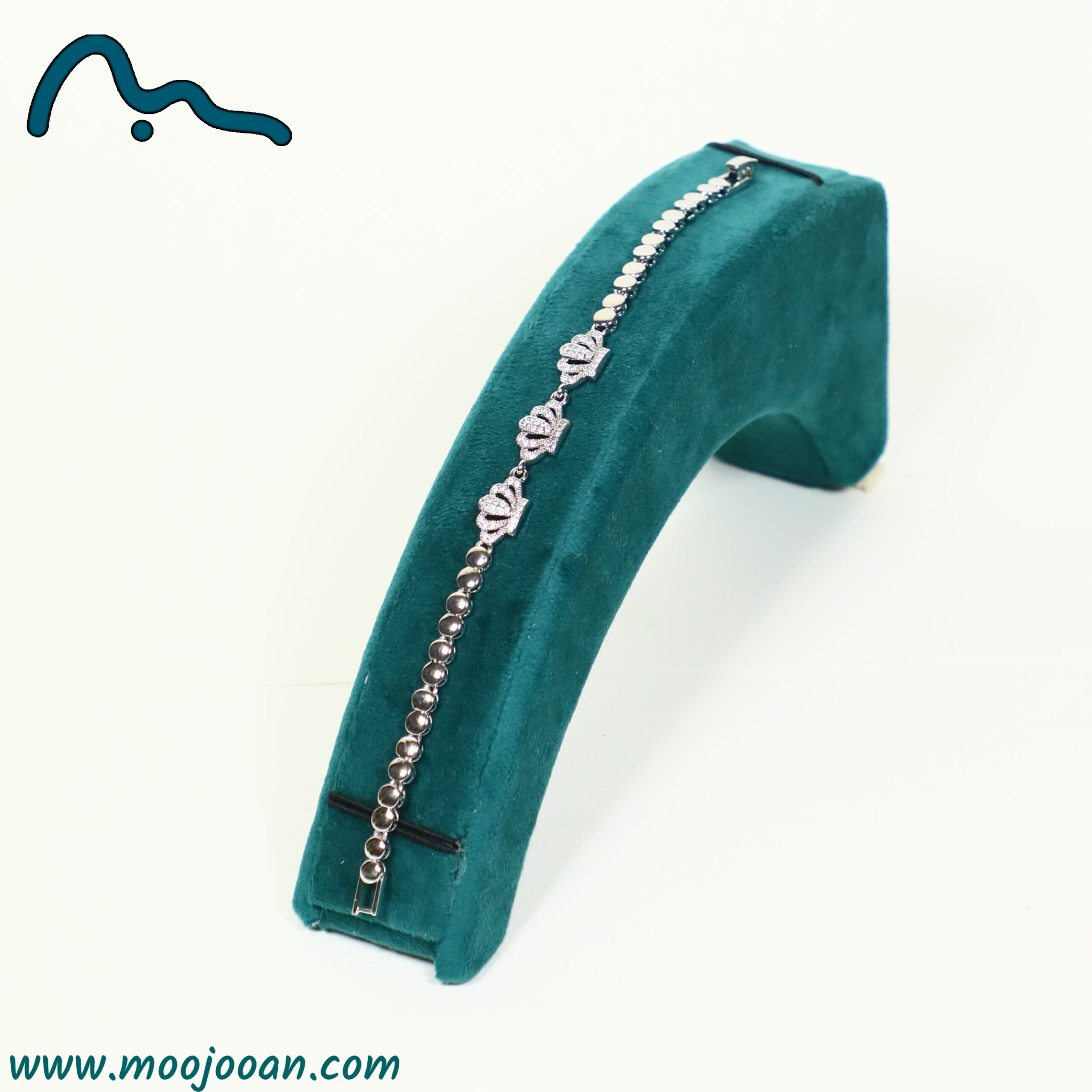 دستبند تاج نگین دار