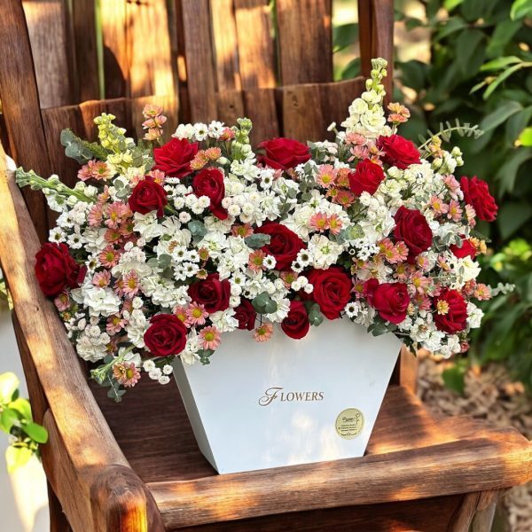 ارسال گل طبیعی برای سفارت نروژ در تهران