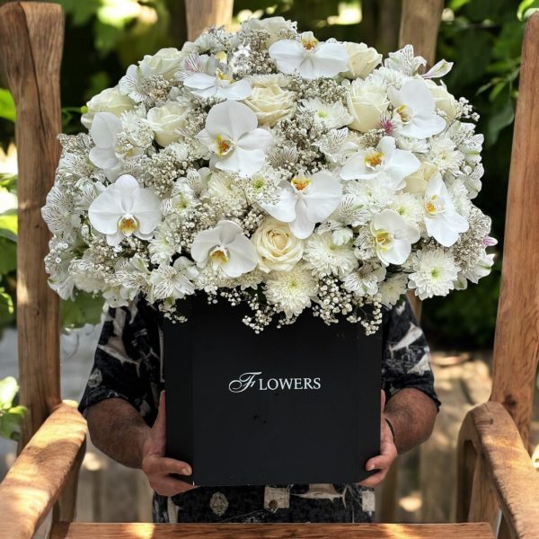 ارسال گل طبیعی برای سفارت نیکاراگوئه در تهران