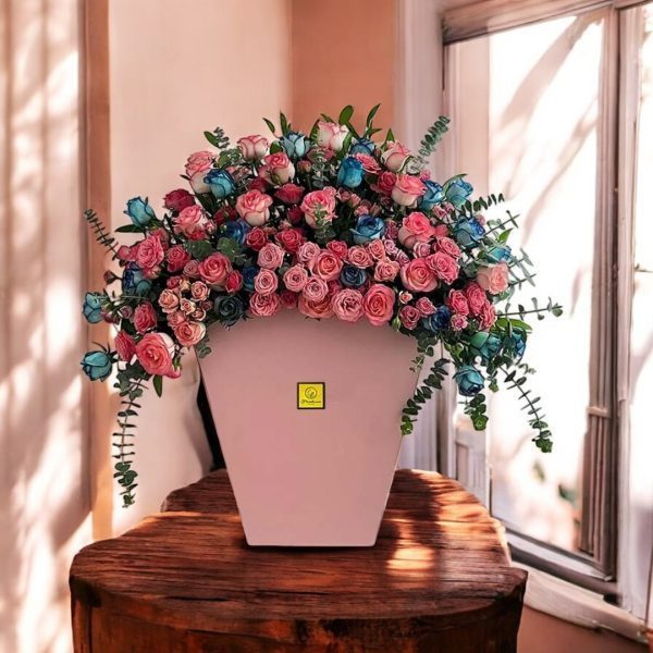ارسال گل طبیعی برای سفره خانه عالی قاپو تهران