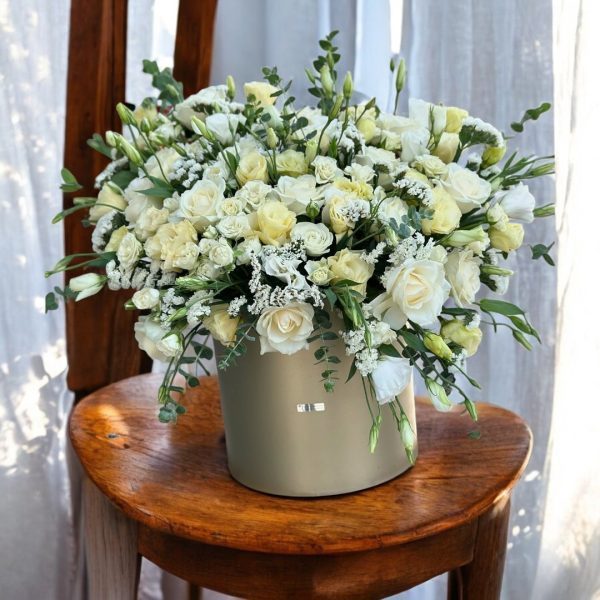 ارسال گل طبیعی برای خانه معلم میدان حر تهران