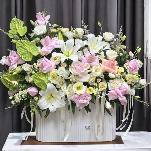 ارسال گل طبیعی برای خانه عفاف تهران